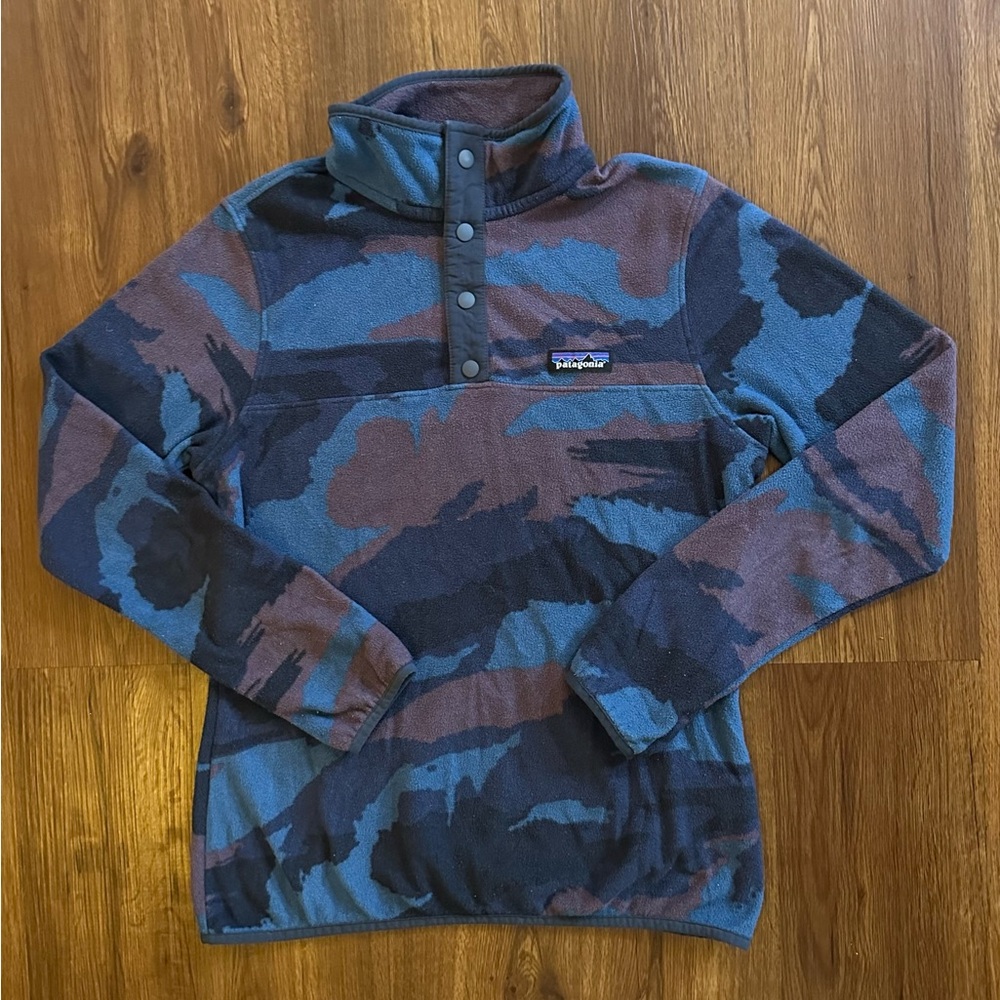 Patagonia Women's Micro D Snap-T Pullover Blue Maroon Purple Camo Fleece